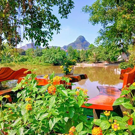 Tuyet'S Homestay นิญบิ่ญ ภายนอก รูปภาพ