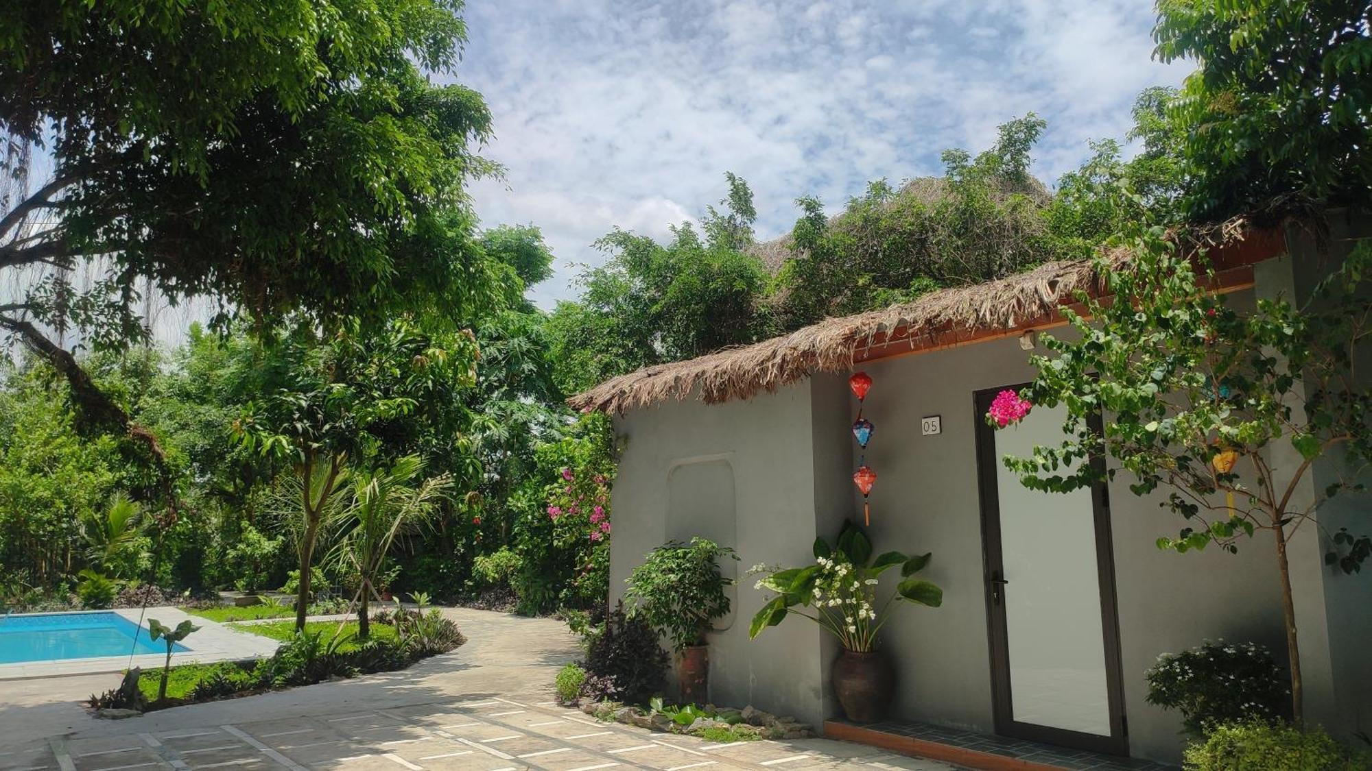 Tuyet'S Homestay นิญบิ่ญ ภายนอก รูปภาพ