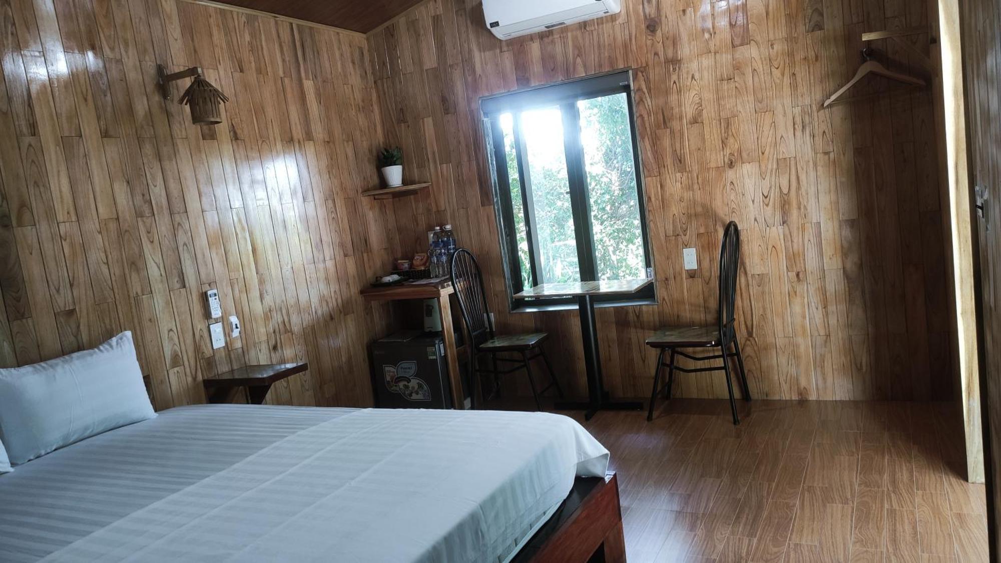 Tuyet'S Homestay นิญบิ่ญ ภายนอก รูปภาพ